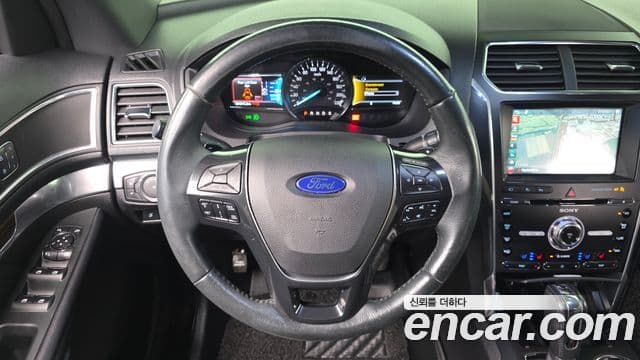 Ford Explorer 5세대, 2017 14