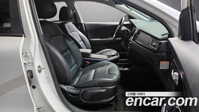 Kia Niro EV Noblesse, 2019 11