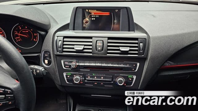 BMW 1시리즈 (F20) 118d Sport 5도어, 2015 14