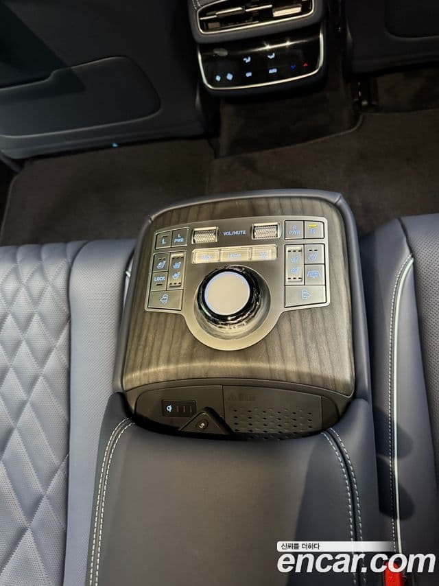 Genesis electrified G80 (RG3) e-AWD, 2026 10