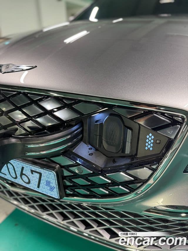 Genesis electrified G80 (RG3) e-AWD, 2026 13