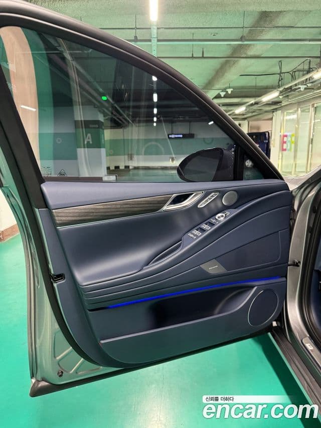 Genesis electrified G80 (RG3) e-AWD, 2026 17