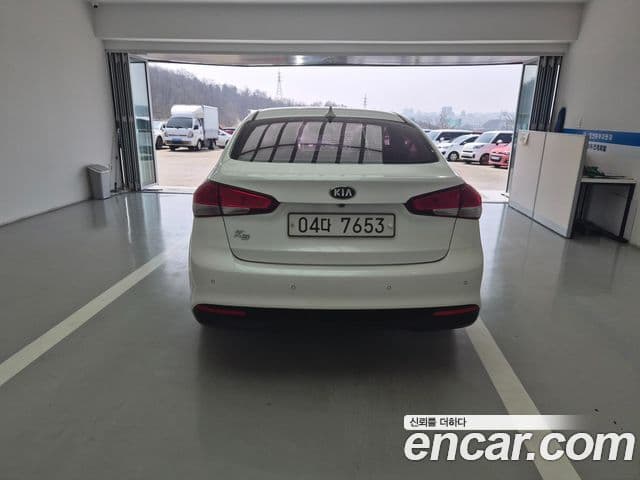 Kia The / новый New K3 Trendy, 2017 3