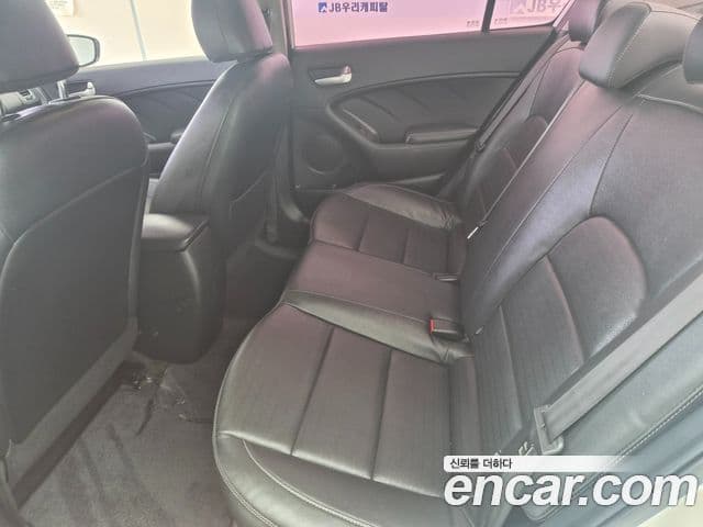 Kia The / новый New K3 Trendy, 2017 16