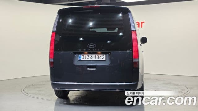 Hyundai Staria Prestige, 2025 4