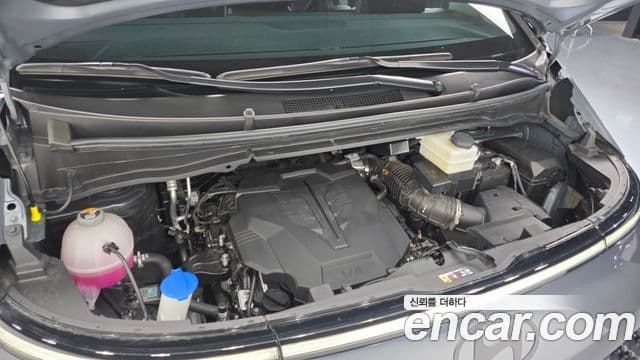 Hyundai Staria Prestige, 2025 6