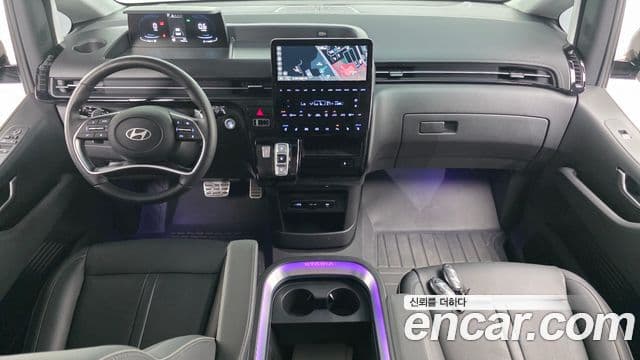 Hyundai Staria Prestige, 2025 7
