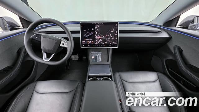 Tesla модель 3, 2025 7