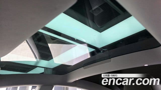 Tesla модель 3, 2025 19