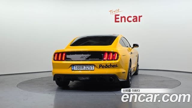 Ford Mustang купе, 2016 4