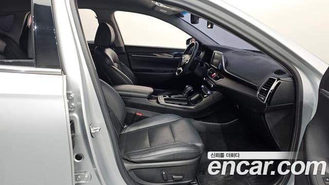 Hyundai Grandeur IG 3.0 LPi Modern (арендный автомобиль), 2018 11