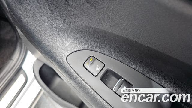 Hyundai Grandeur IG 3.0 LPi Modern (арендный автомобиль), 2018 18