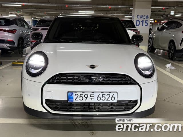Mini Cooper C 4세대 5도어 Classic, 2026 1