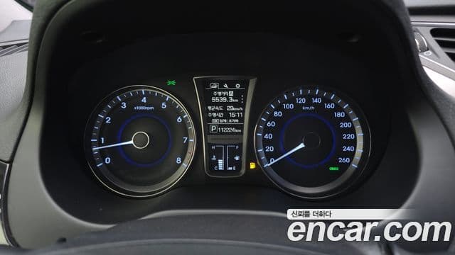 Hyundai Grandeur HG Modern, 2016 8