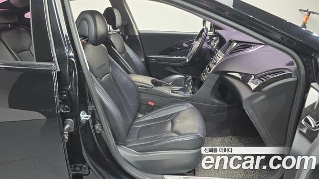 Hyundai Grandeur HG Modern, 2016 10