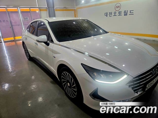 Hyundai Sonata гибрид (DN8) Family, 2020 3