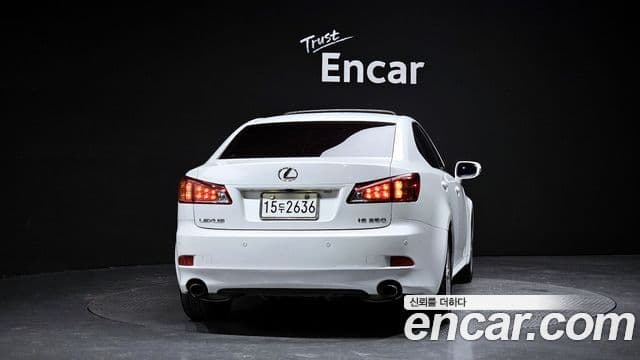 Lexus IS250 XE20, 2009 4