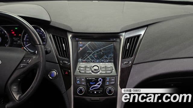 Hyundai YF Sonata Luxury, 2012 14