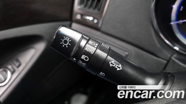 Hyundai YF Sonata Luxury, 2012 16