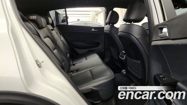 Kia Sportage The / новый Bold Noblesse, 2019 12