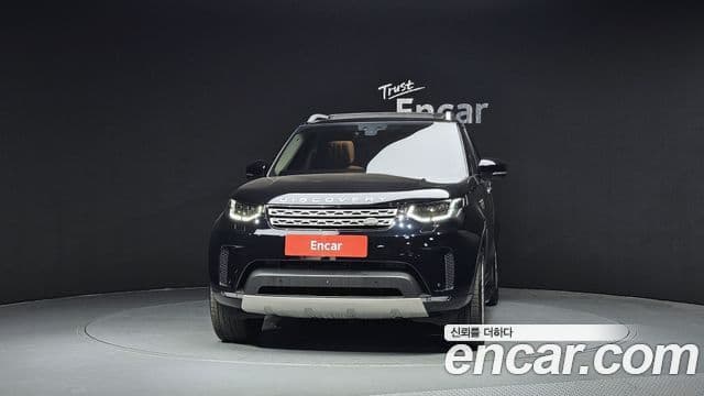 Land Rover Discovery 5 Luxury, 2017 3