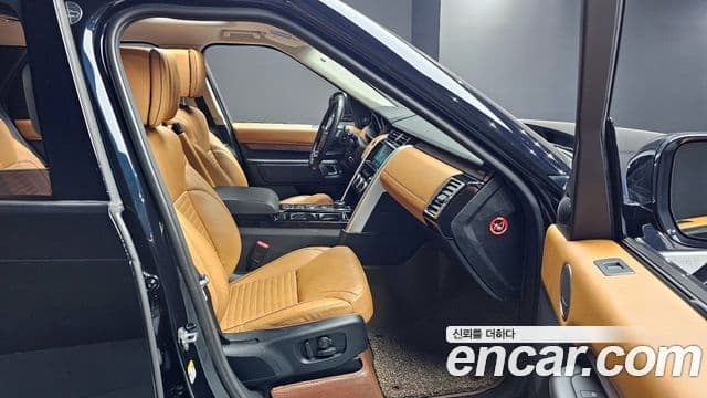 Land Rover Discovery 5 Luxury, 2017 11