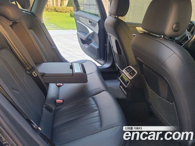 Audi A6 (C8), 2021 10