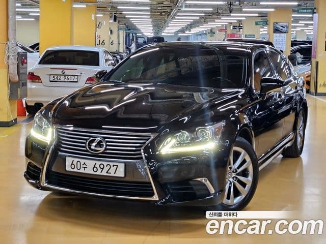 Lexus LS460 XF40, 2014 3