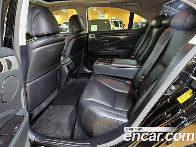 Lexus LS460 XF40, 2014 11