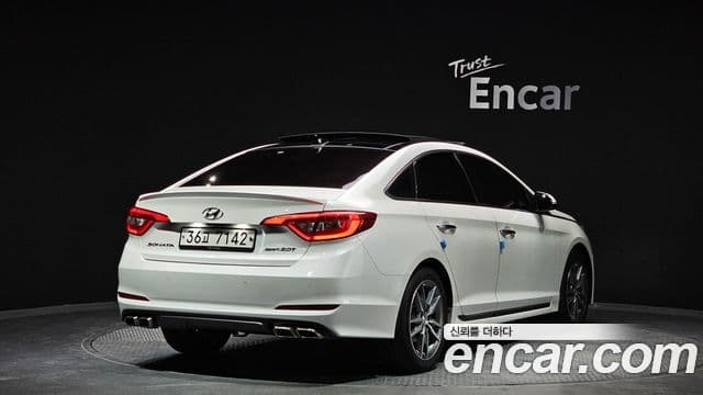 Hyundai LF Sonata Exclusive, 2016 2
