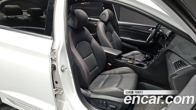 Hyundai LF Sonata Exclusive, 2016 10