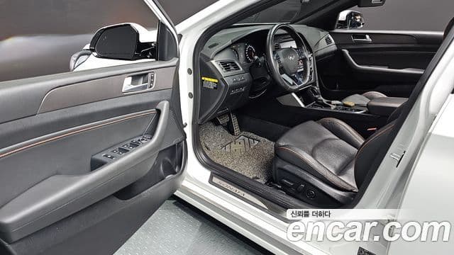 Hyundai LF Sonata Exclusive, 2016 11