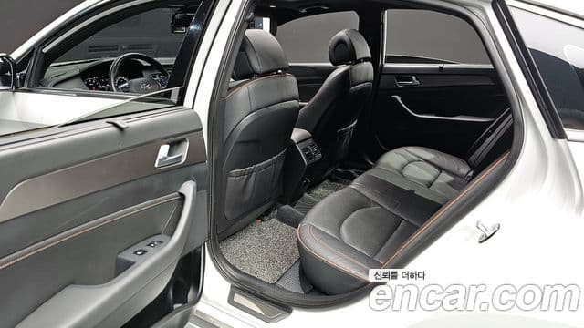 Hyundai LF Sonata Exclusive, 2016 12