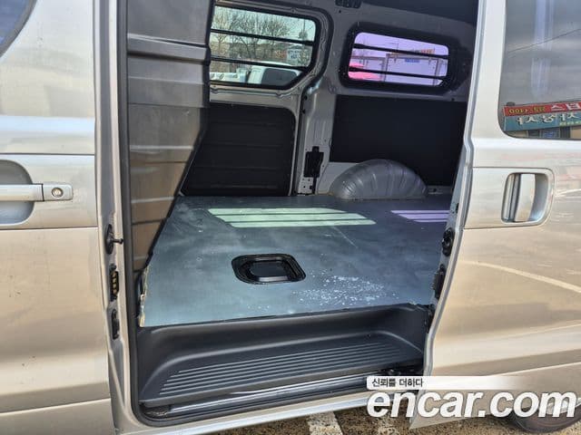 Hyundai Grand Starex Smart, 2017 12