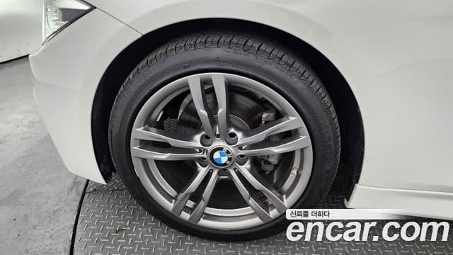 BMW 3시리즈 (F30) 320i M Sport, 2018 все фото