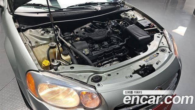 크라이슬러 세브링 2.7 Sedan, 2005 6