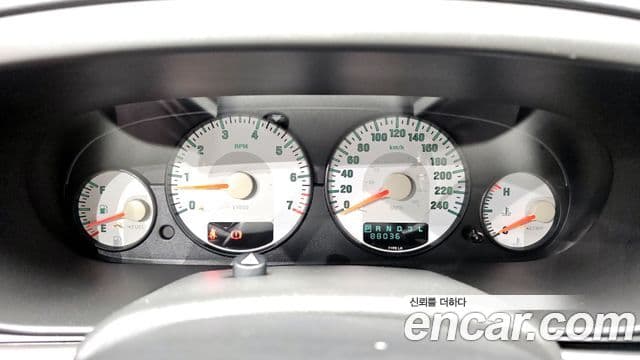 크라이슬러 세브링 2.7 Sedan, 2005 8