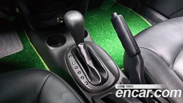 크라이슬러 세브링 2.7 Sedan, 2005 9