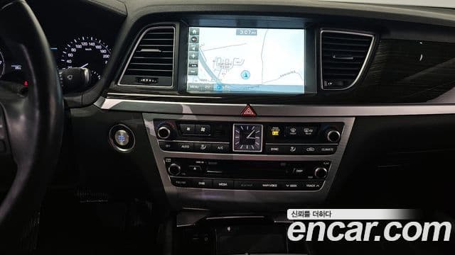 Genesis G80 Premium Luxury, 2017 15