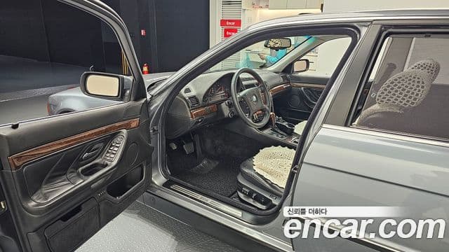 BMW 7시리즈 E38, 1995 11