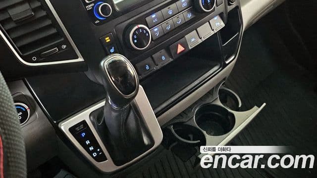 Hyundai 쏠라티 кемпер, 2018 9