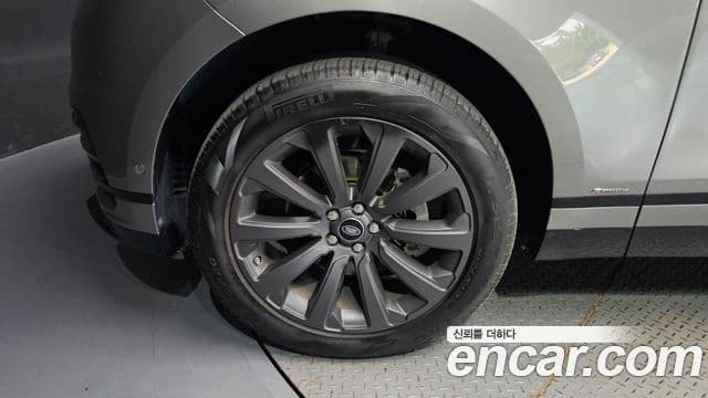 Land Rover Range Rover Velar 2.0 D240 R-Dynamic SE, 2018 все фото