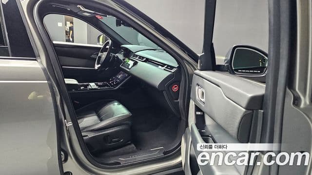 Land Rover Range Rover Velar 2.0 D240 R-Dynamic SE, 2018 10