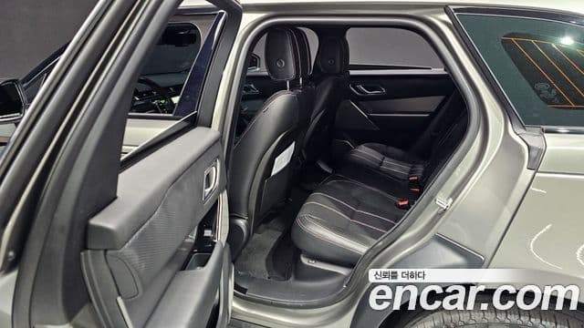 Land Rover Range Rover Velar 2.0 D240 R-Dynamic SE, 2018 12