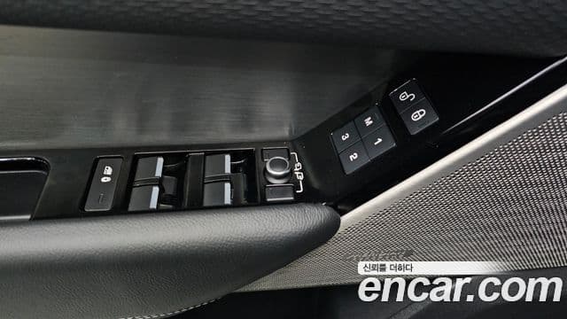 Land Rover Range Rover Velar 2.0 D240 R-Dynamic SE, 2018 17