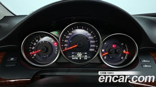 Honda 레전드 4세대, 2010 8