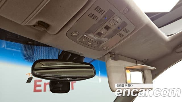 Honda 레전드 4세대, 2010 14