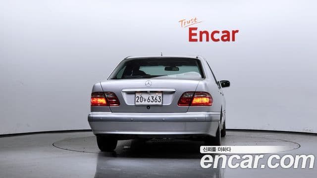 Mercedes-Benz E-класс W210, 2001 4