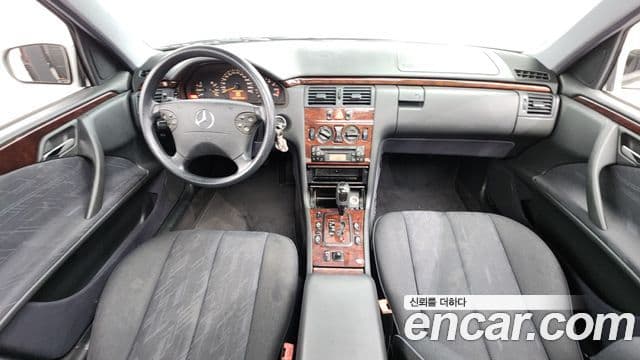 Mercedes-Benz E-класс W210, 2001 7