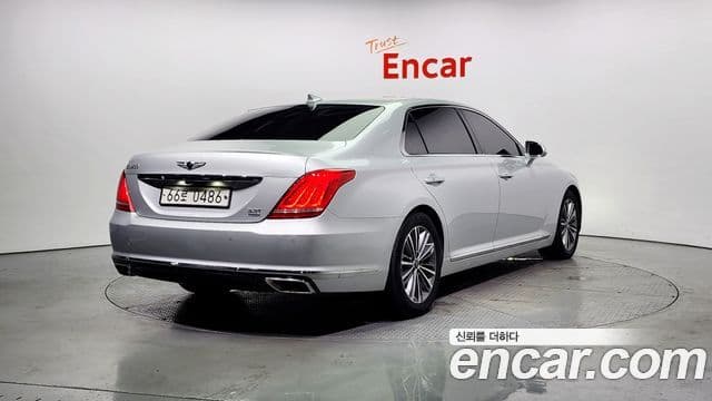 Genesis EQ900 Premium Luxury, 2016 2